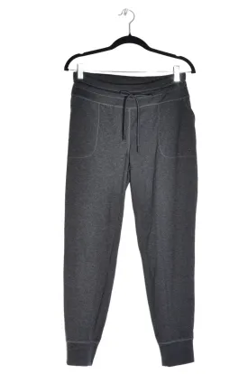 UNBRANDED Women Activewear Joggings Regular fit in Gray - S